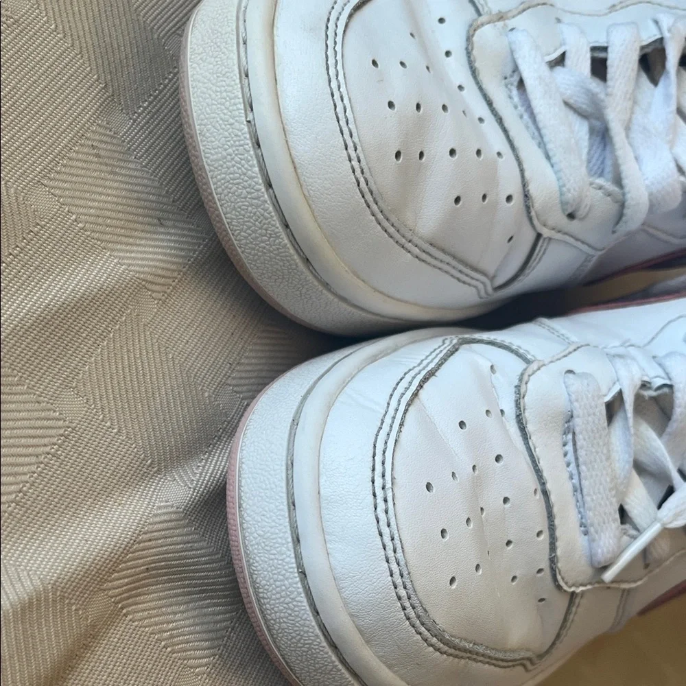 Nike Women's White and Pink Sneakers